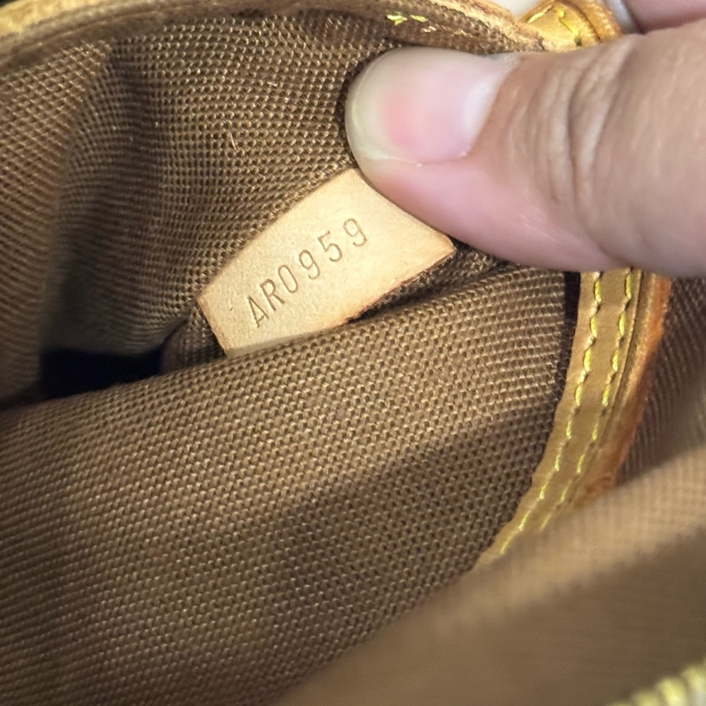 Louis Vuitton Alma PM Monogram Handbag - Picture 14 of 14